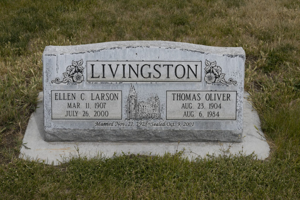 Thomas Oliver & Ellen C Larson Livingston Headstone