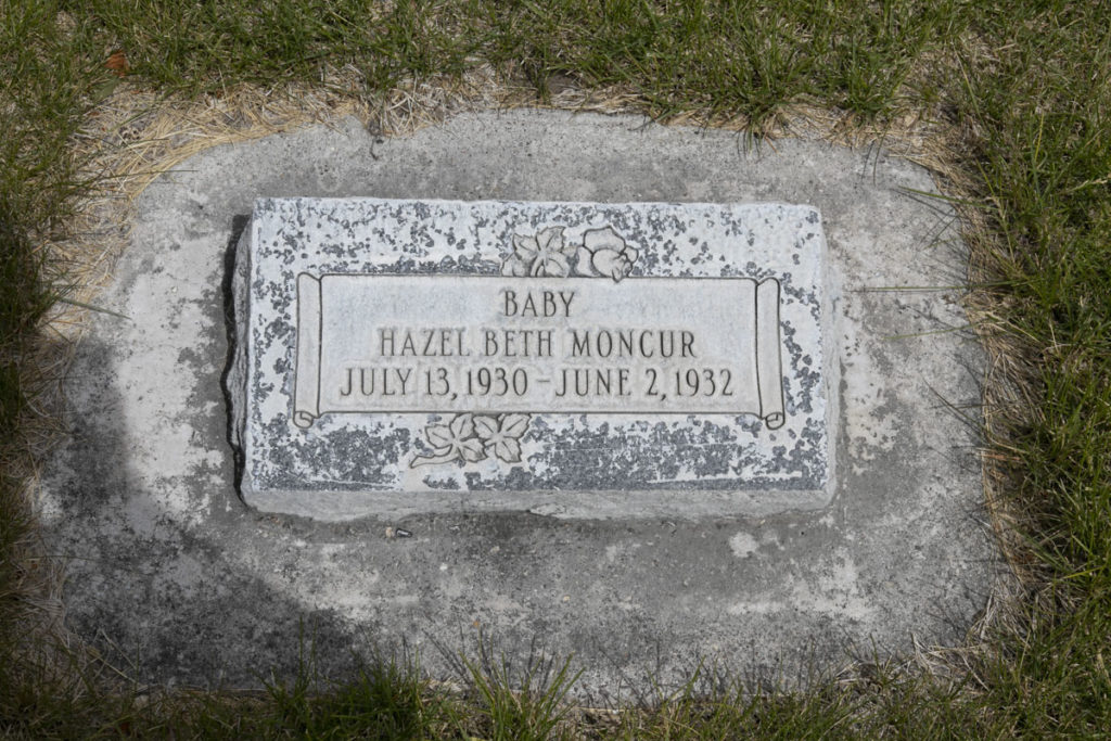Hazel Beth Moncur Headstone