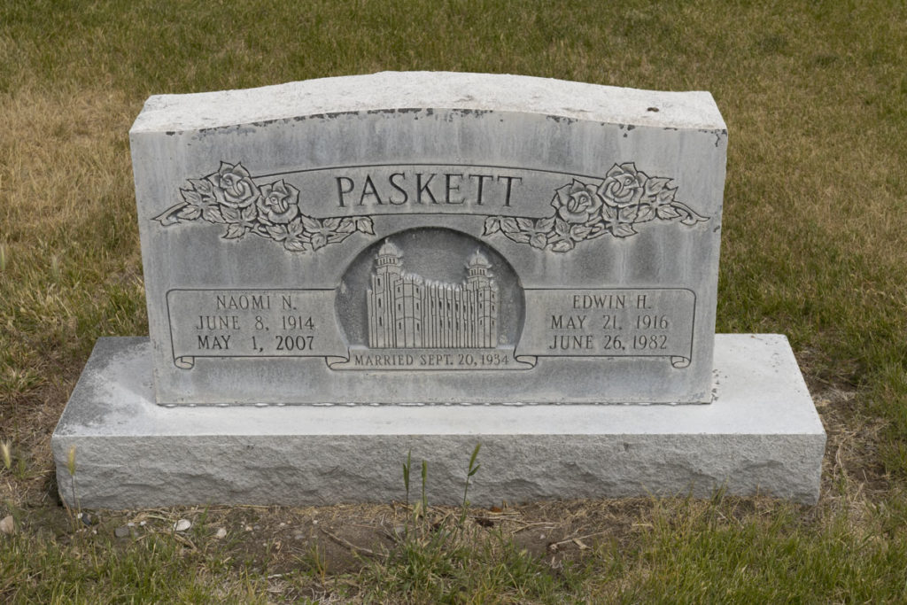 Edwin H & Naomi N Paskett Headstone
