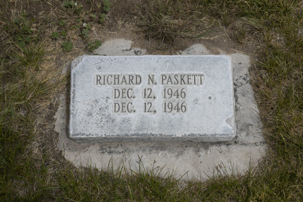 Richard Paskett Headstone