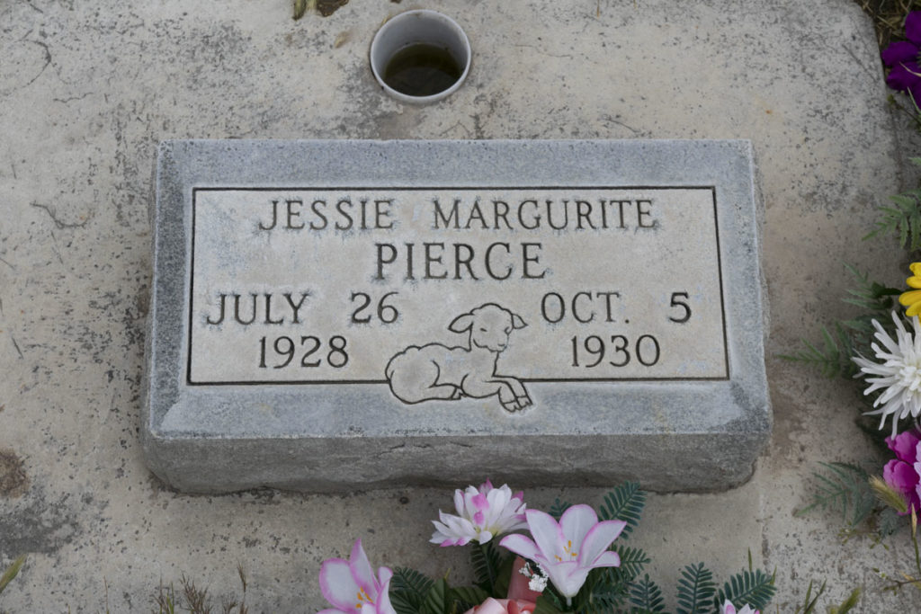 Jessie Margurite Pierce Headstone
