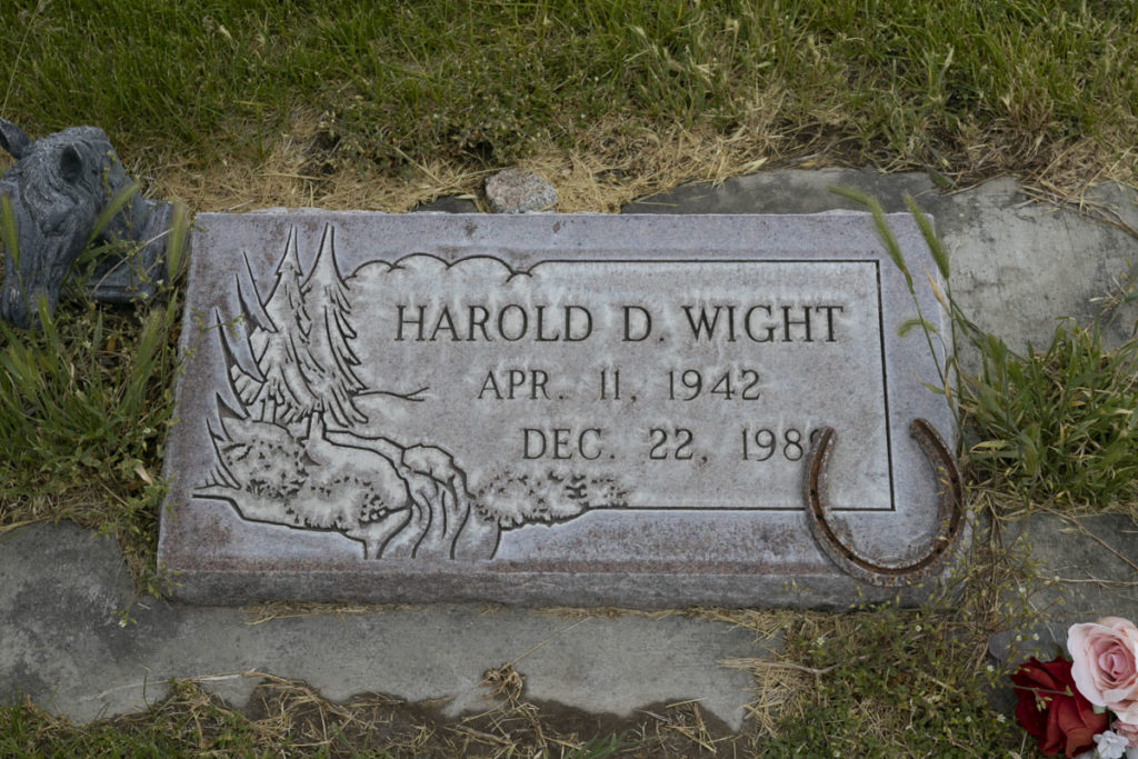 Harold D Wight