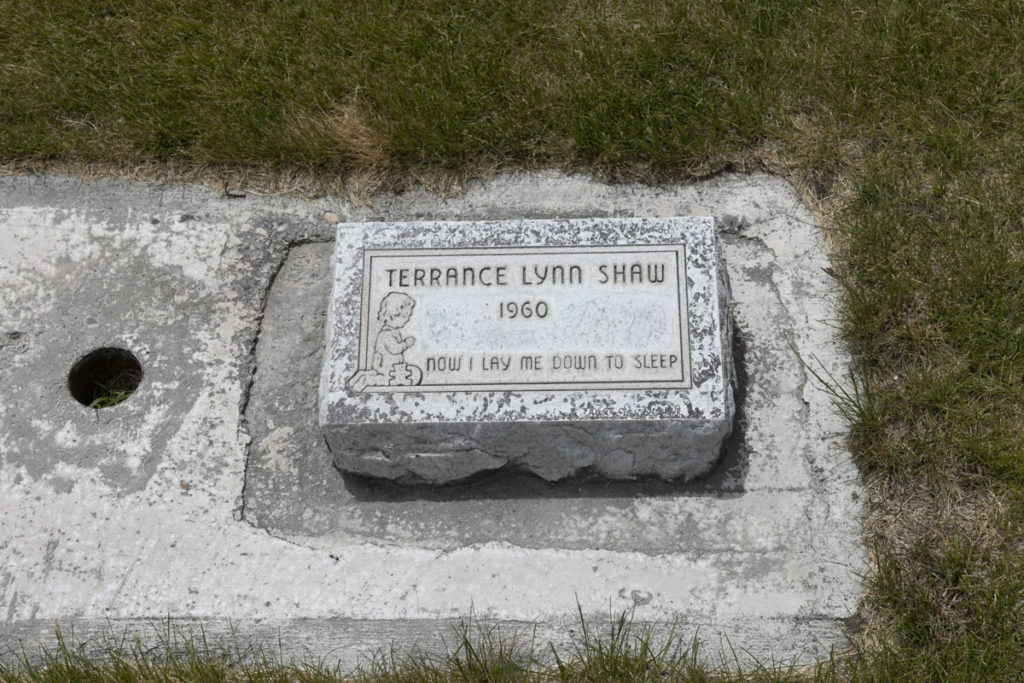 Terrance Lyn Shaw Headstone